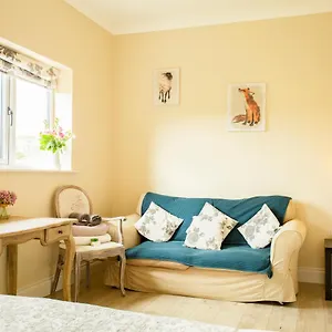 Bristol Airport Bed and breakfast